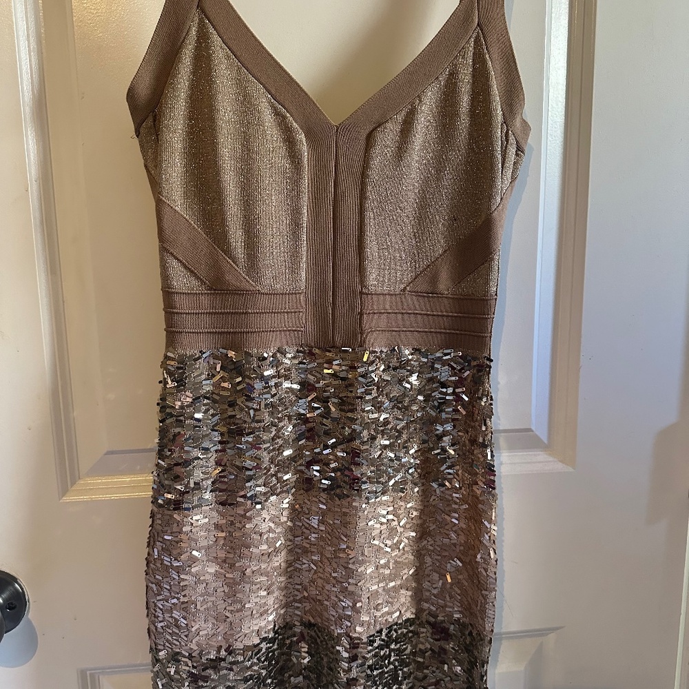 Midi bebe dress